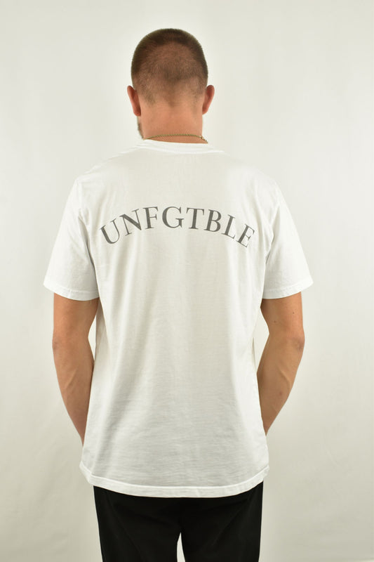 Oversized T-Shirt Plain in der Rückansicht - nachhaltige Streetwear von unfgtble